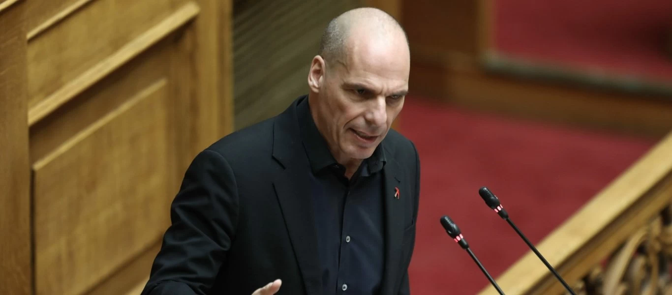 Γ.Βαρουφάκης: «Φυσική αναδάσωση στις καμένες εκτάσεις και καμία ανεμογεννήτρια στα σημεία»